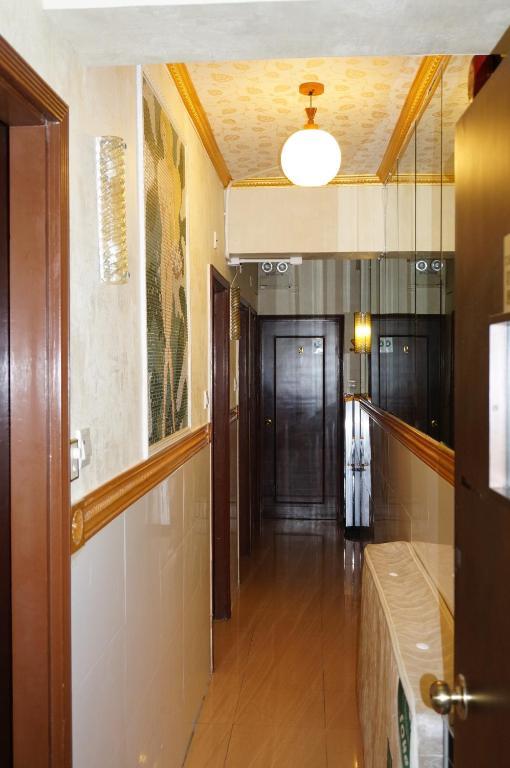 Lucky Comfort Inn Kowloon  Bagian luar foto
